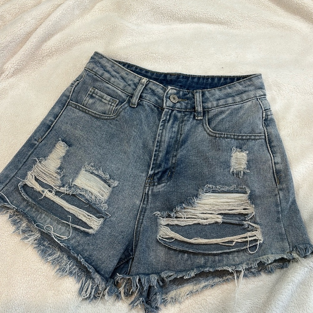 💰 3/$25 BUNDLE 💰 Distressed Jean Shorts 🌟